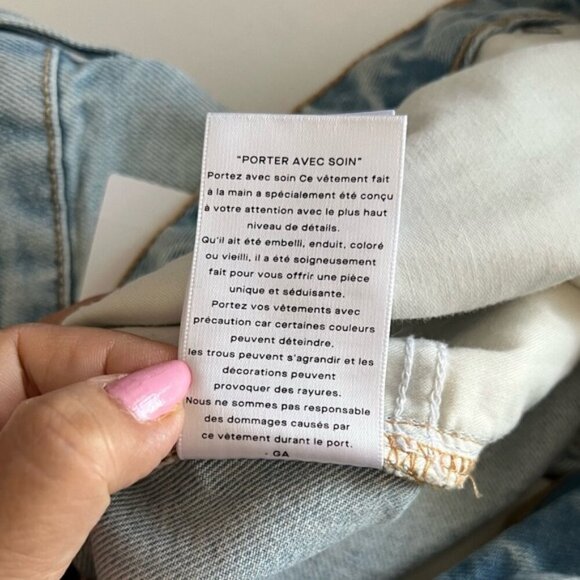 Good American - Women's Bermuda Denim Shorts - Indigo473. Size: 20. NWT. (1852) - Picture 10 of 16